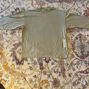 Fear of God Essentials Long-sleeve Tee XL (Smoke)